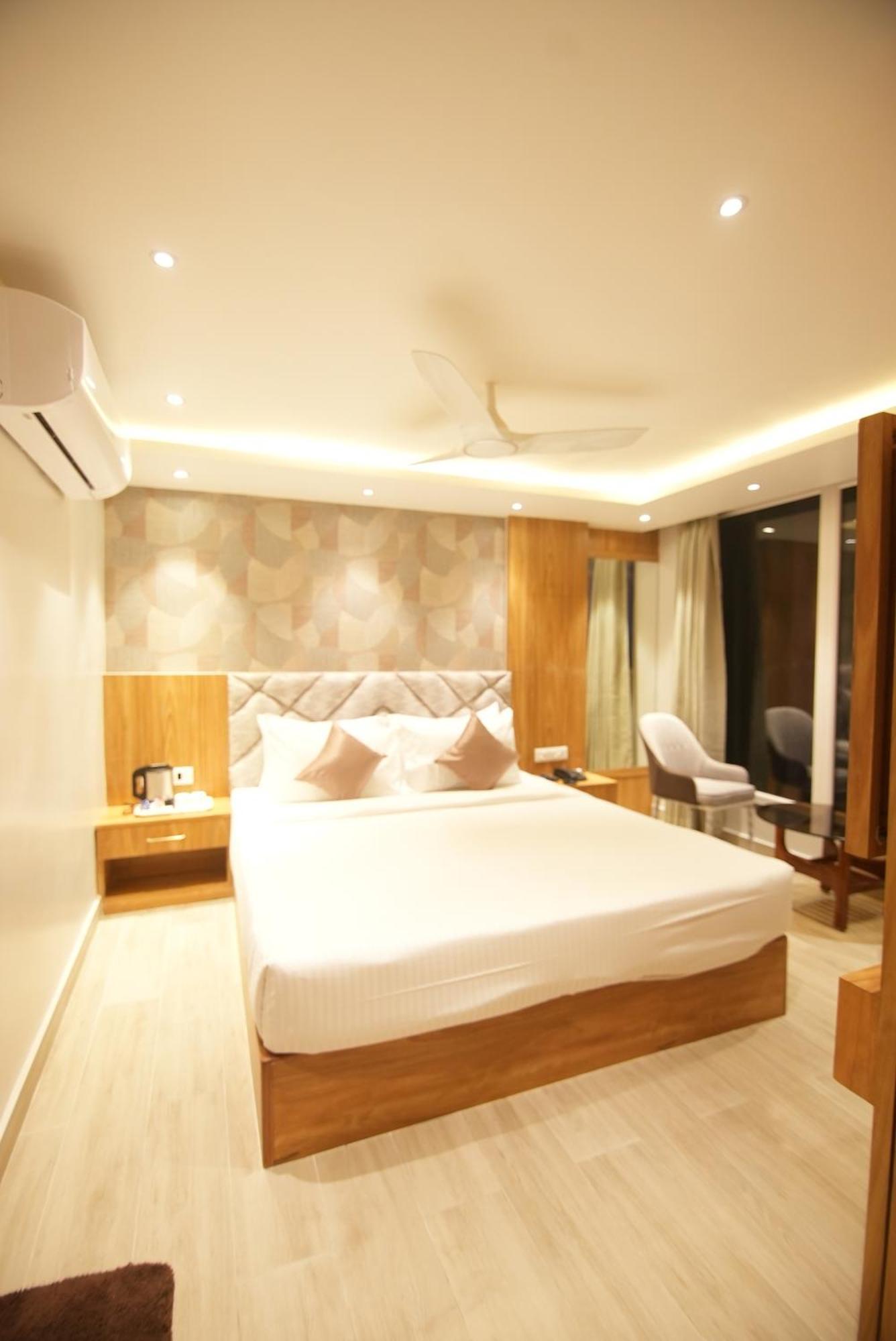 Hotel Dc Star 콜카타 외부 사진