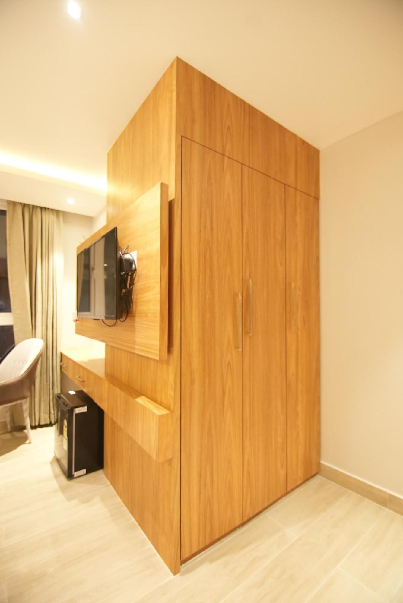 Hotel Dc Star 콜카타 외부 사진