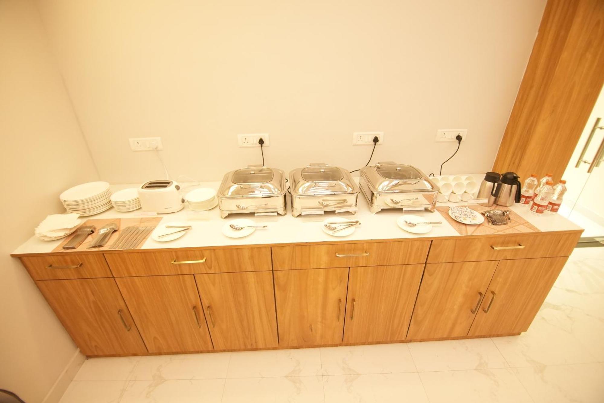 Hotel Dc Star 콜카타 외부 사진